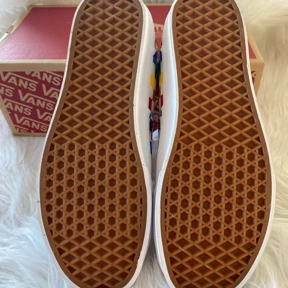 Men’s Vans Shoes - Picture 7 of 12